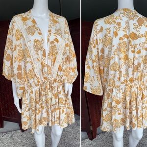 BNWT Torrid white marigold romantic robe cover up crochet lace trim jacket 3X